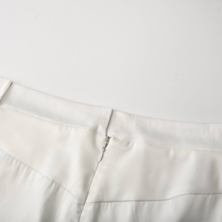 Levoire | Blanc Faux Fleurs Torsadé Crop Top