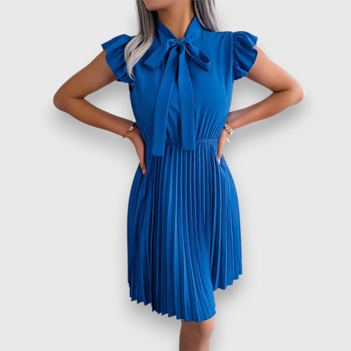 Levoire | Robe Courte Manches Courtes Avec Nœud Bleu