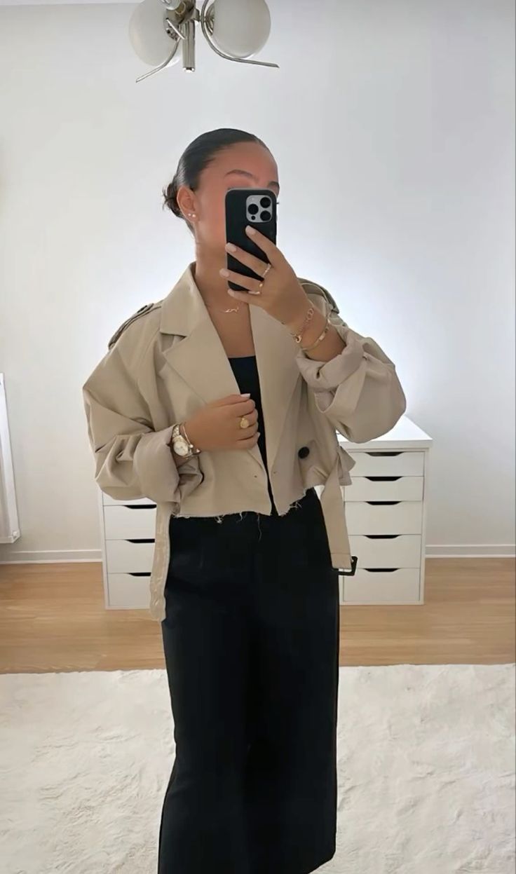 Levoire | Trench-Coat Élégant Avec Bretelles
