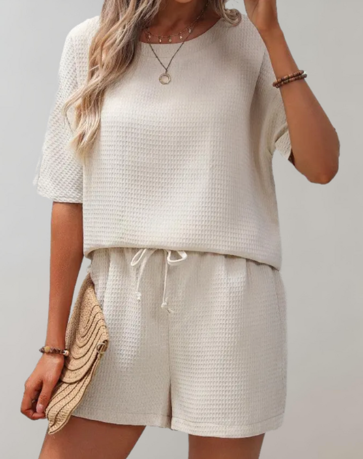 Levoire | Set Avec Un Haut Et Un Short Ample Pour Femmes Elise Beige