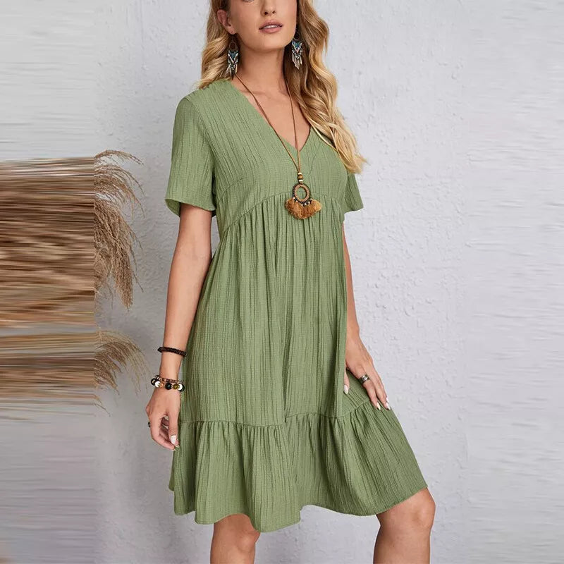 Levoire | Robe Unie Décontractée Avec Décolleté En V Et Volants Vert