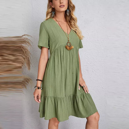 Levoire | Robe Unie Décontractée Avec Décolleté En V Et Volants Vert