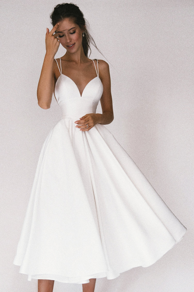 Levoire | Robe élégante à bretelles et col en V Blanc