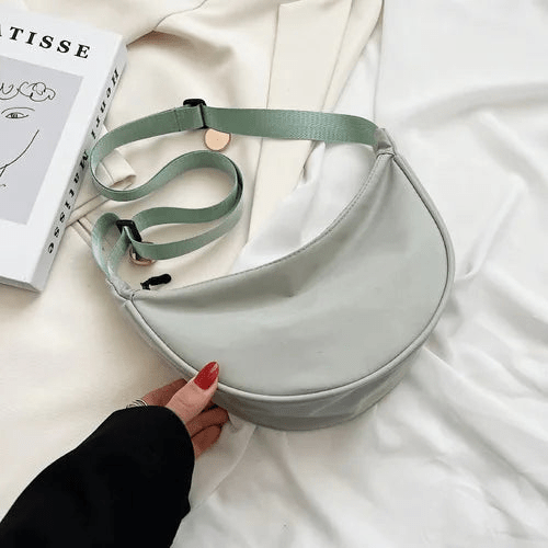 Levoire | Sac à bandoulière en nylon avec fermeture éclair et bandoulière réglable Vert clair