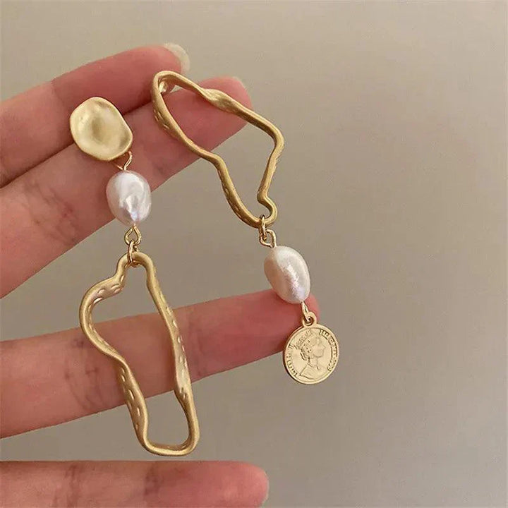 Levoire | Boucles D'Oreilles Baroques Asymétriques Avec Perle Et Accents Dorés
