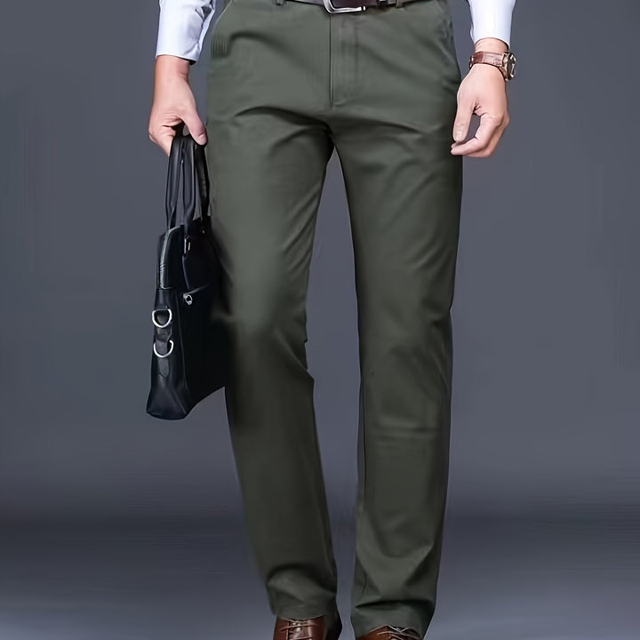 Levoire | Combinaison Élégante Pour Homme En Tissu Élastique Avec Un Design Uni