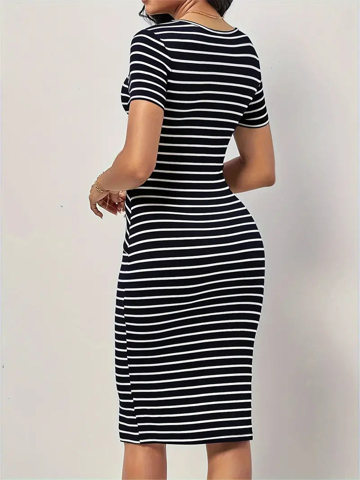 Levoire | Robe Ajustée Élégante À Rayures