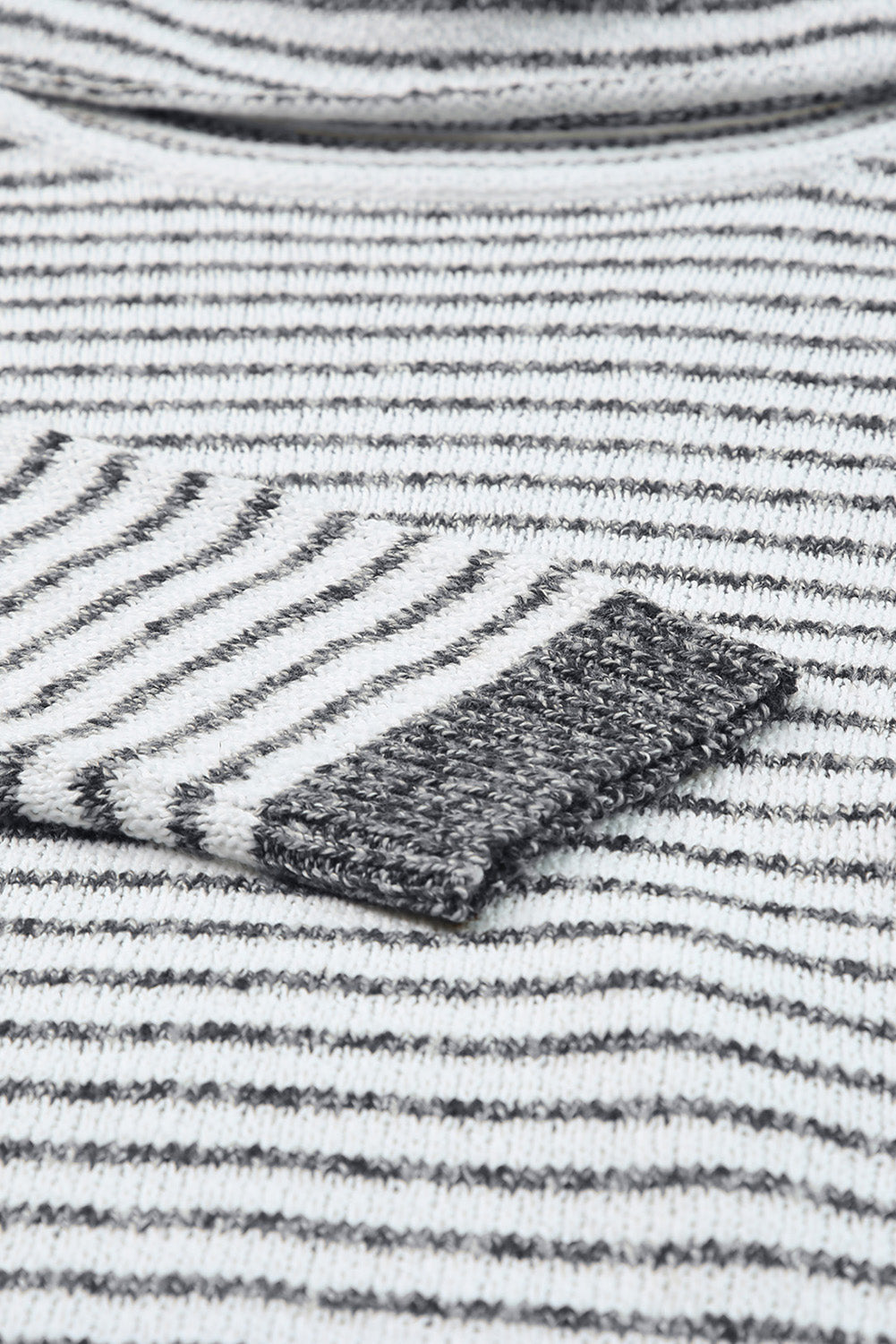 Levoire | Pull Ample Gris Raye, Parfait Pour Les Journees Decontractees