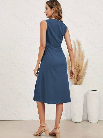 Levoire | Robe Midi Avec Décolleté En V Et Décor De Boutons