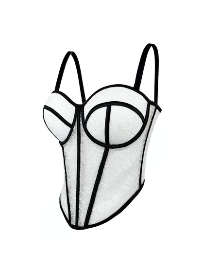 Levoire | Corset en filet transparent avec des détails en dentelle Sur fond blanc avec le bord noir