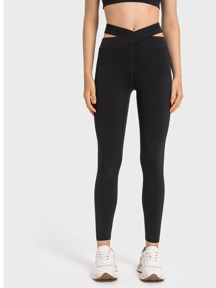 Levoire | Leggings De Sport À Découpes Croisées Pour Femmes Noir