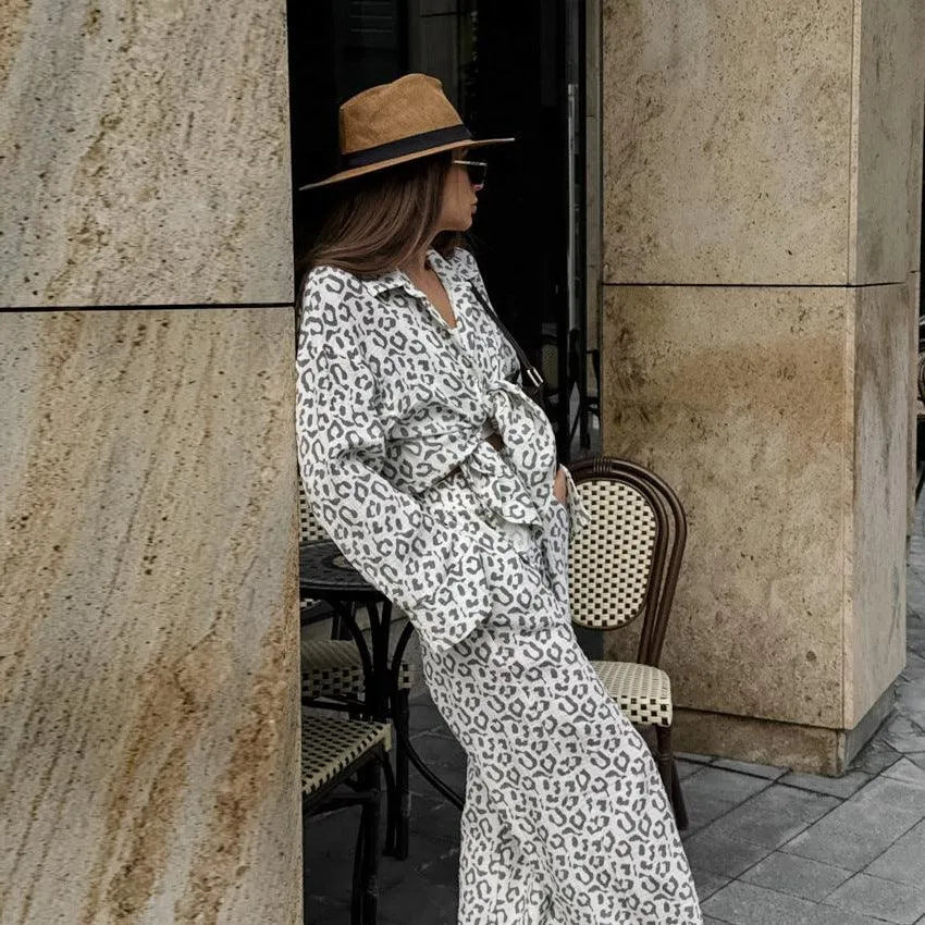 Levoire | Robe à imprimé léopard à taille haute pour femmes