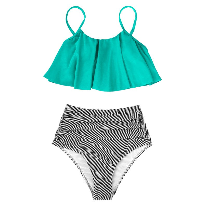 Levoire | Une Robe Colorée Avec Des Volants Turquoise