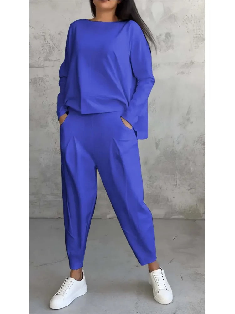 Levoire | Ensemble Éléga Nt Deux Pièces Avec Haut À Manches Longues Et Pantalon Bleu