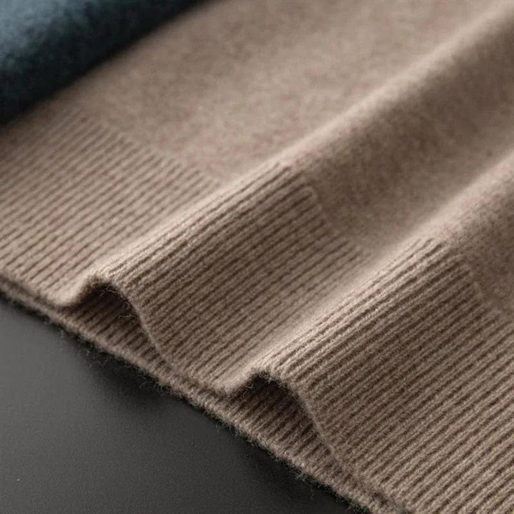 Levoire | Pull Col Montant En Cachemire Luxueux Pour Homme