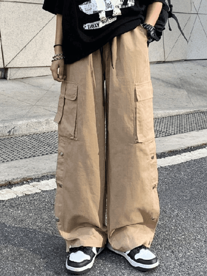 Levoire | Pantalon Cargo Avec Poches À Boutons Kaki