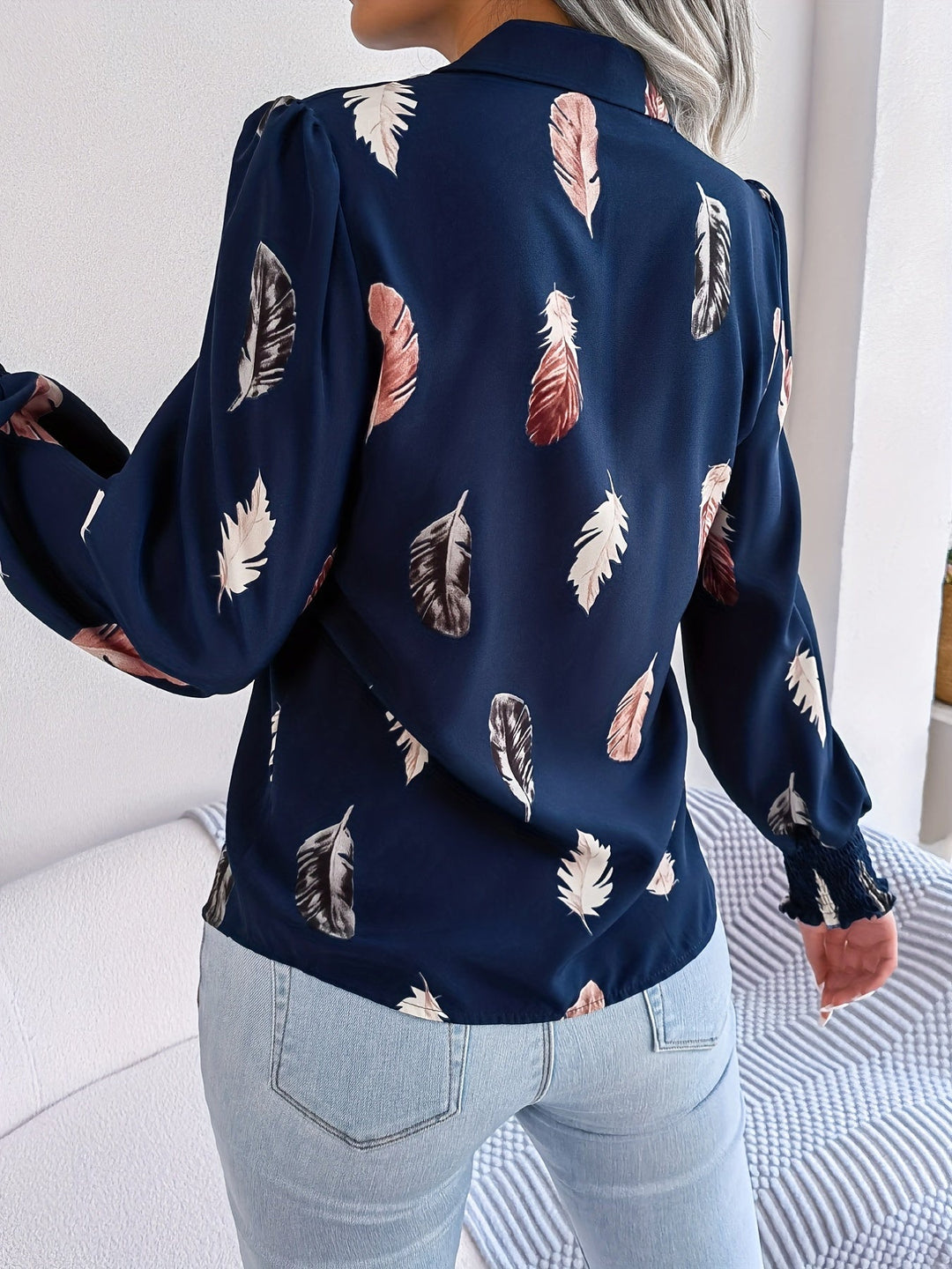 Levoire | Rennot-T-Shirts With Feather Patterns And Short Sleeves