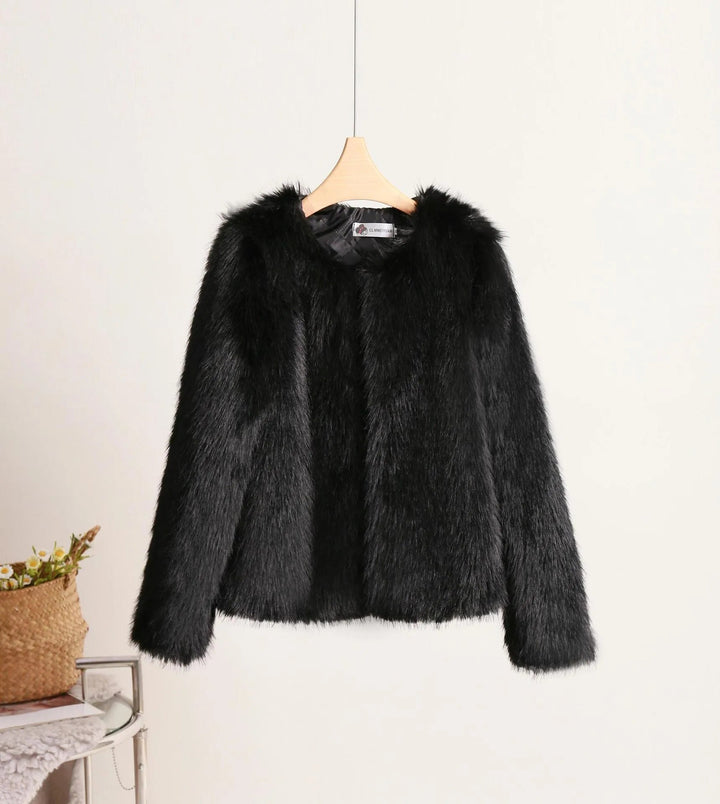Levoire | Veste courte unie pour femmes Noir