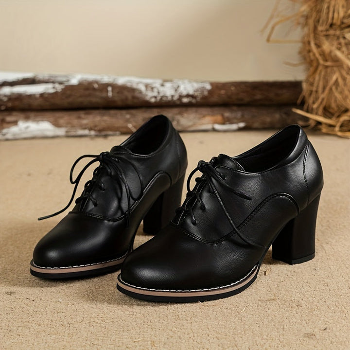 Levoire | Chaussures Pour Femmes Élégantes À Talons Épais Et Avec Lacets Noir