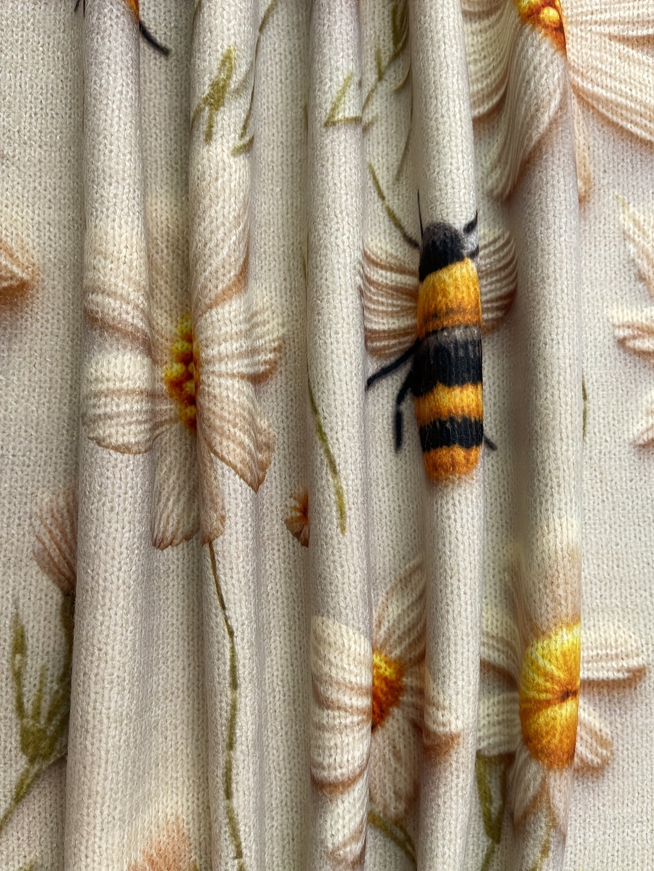 Levoire | Pull Avec Fleurs Et Design D'Abeille Et Col Rond