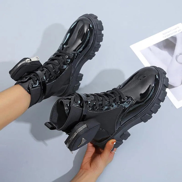 Levoire | Bottes avec plateforme au-dessus des mollets Noir