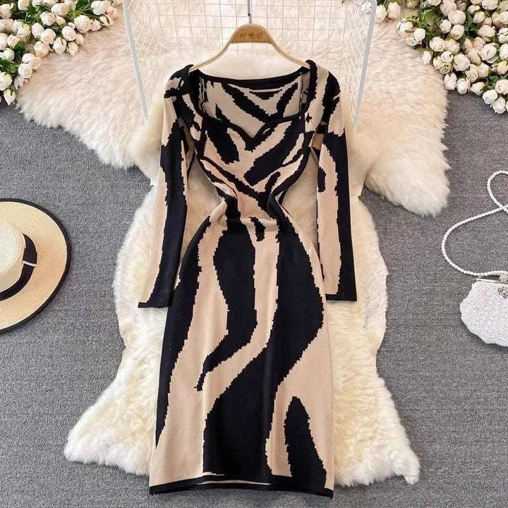 Levoire | Robe avec col carré en tricot Khaki Taille moyenne