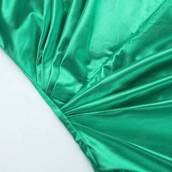 Levoire | Robe femme en satin avec décolleté et bretelle asymétrique