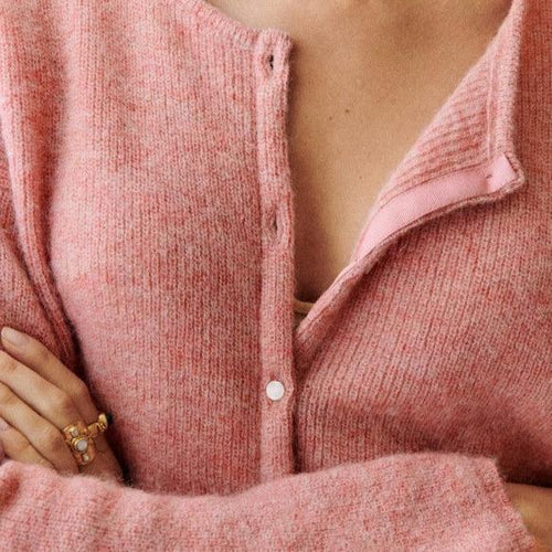 Levoire | Veste En Tricot Élégante Avec Une Coupe Douce Et Des Boutons Pour Femmes