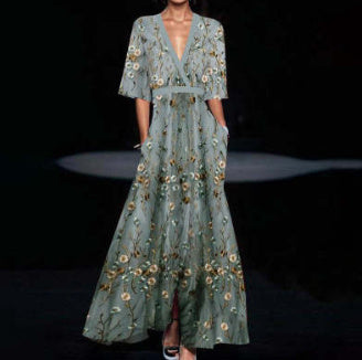 Levoire | Robe Fleuri Avec Une Douce Apparence Et Élégance Gris