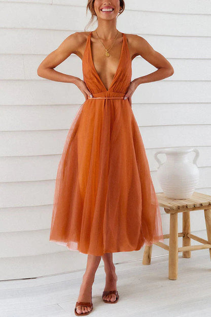 Levoire | Robe midi en tulle à col en V Feeling Romantic Orange
