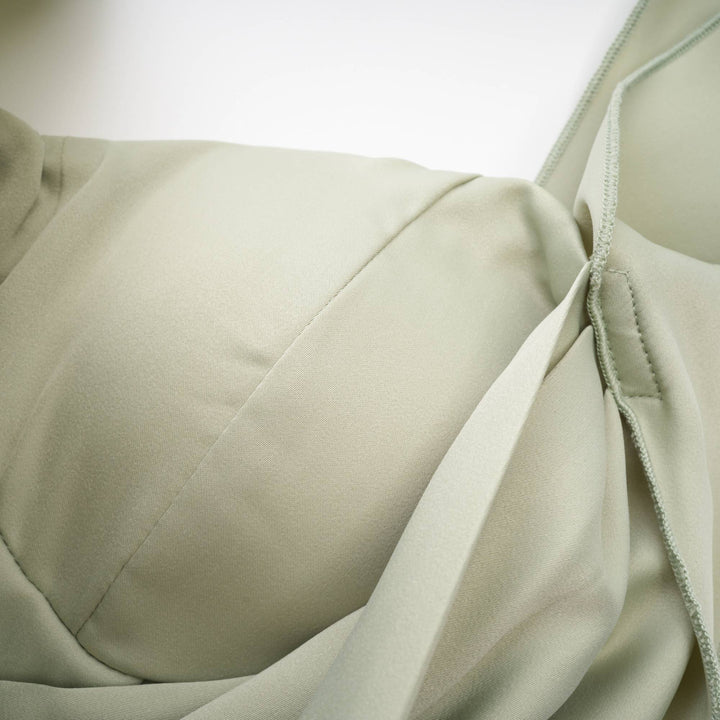 Levoire | Robe Midi Satin Verte Avec Coussinets De Soutien-Gorge