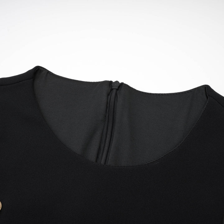 Levoire | Détail De Bouton Noir Robe Mini