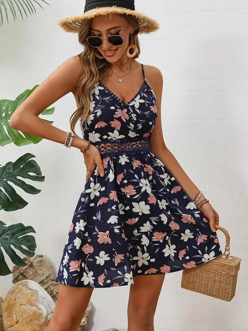 Levoire | Robe Avec Des Bretelles Spaghetti Contrastantes