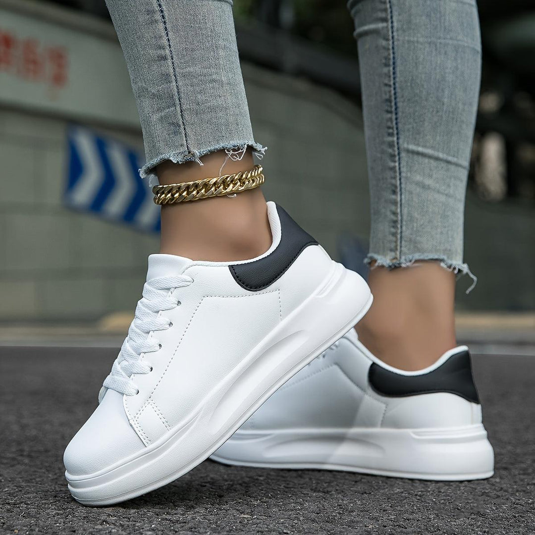 Levoire | Baskets Imperméables En Cuir Blanc Et Noir