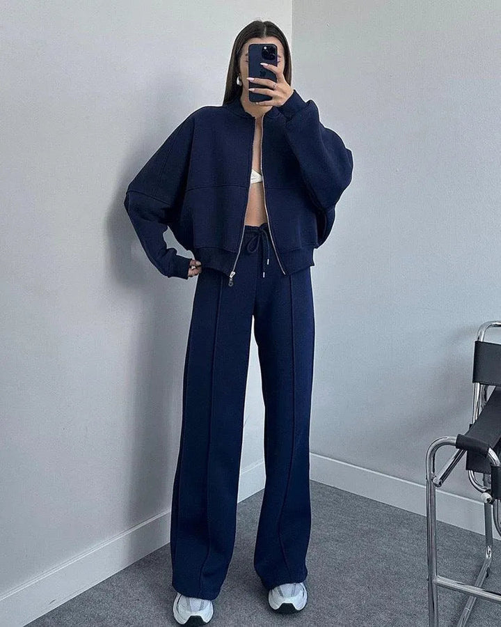 Levoire | Complété avec un pantalon décontracté et un pull zippé uni Gris marine