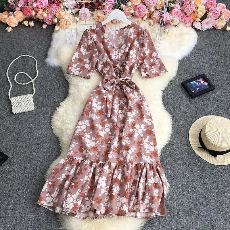 Levoire | Robe à fleurs à encolure en V avec manches bouffantes Rosa Une taille