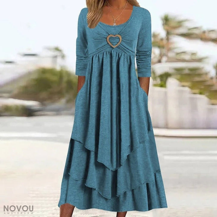 Levoire | Robe Élégante En Silhouette Simple