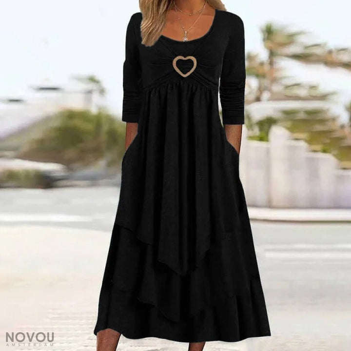 Levoire | Robe Élégante En Silhouette Simple