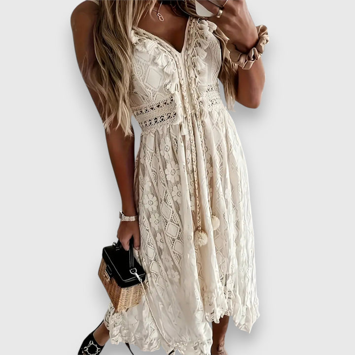 Levoire | Robe Légante Avec Dentelle