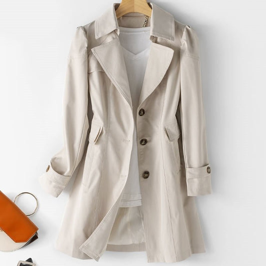 Levoire | Long coat with lapels and buttons Beige