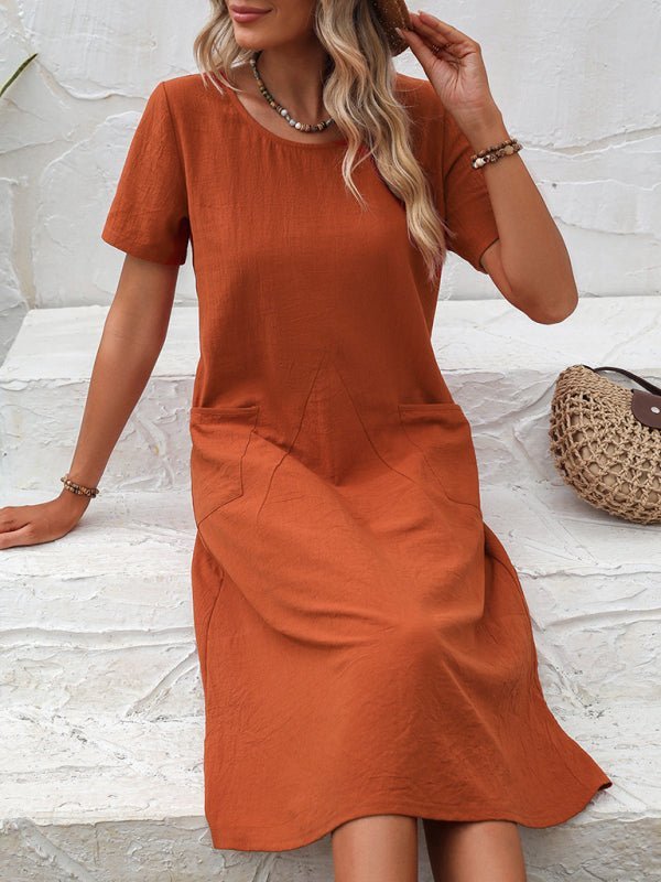 Levoire | Robe en coton à col montant à manches courtes avec plumes unies