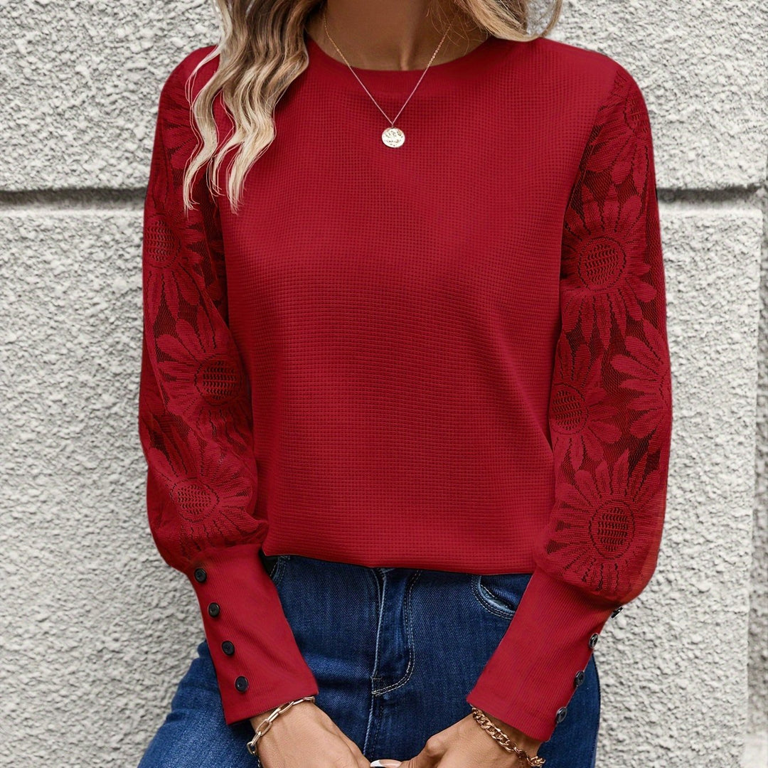 Levoire | T-Shirt Élégant À Motifs En Dentelle Avec Col Rond