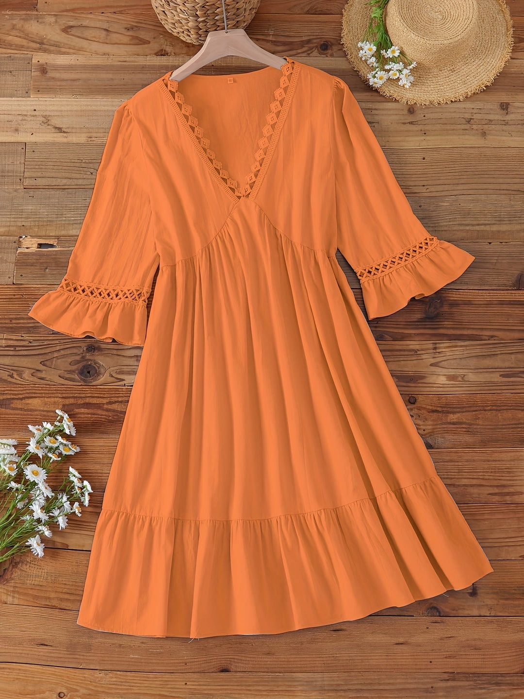 Levoire | Femme Robe élégante avec ourlet à volants