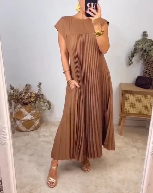 Levoire | Robe unicolore simple et plissée pour femme Marron