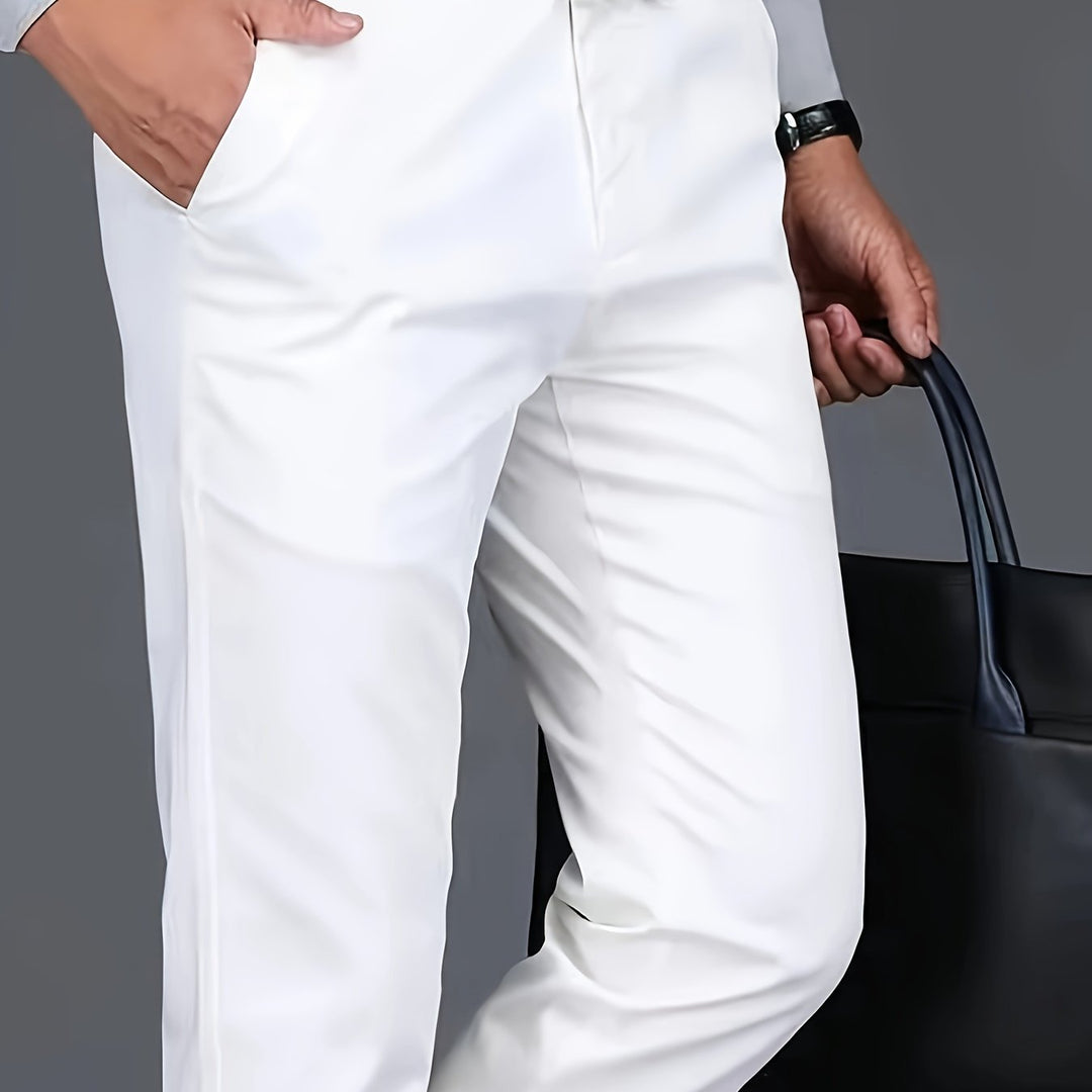 Levoire | Combinaison Élégante Pour Homme En Tissu Élastique Avec Un Design Uni