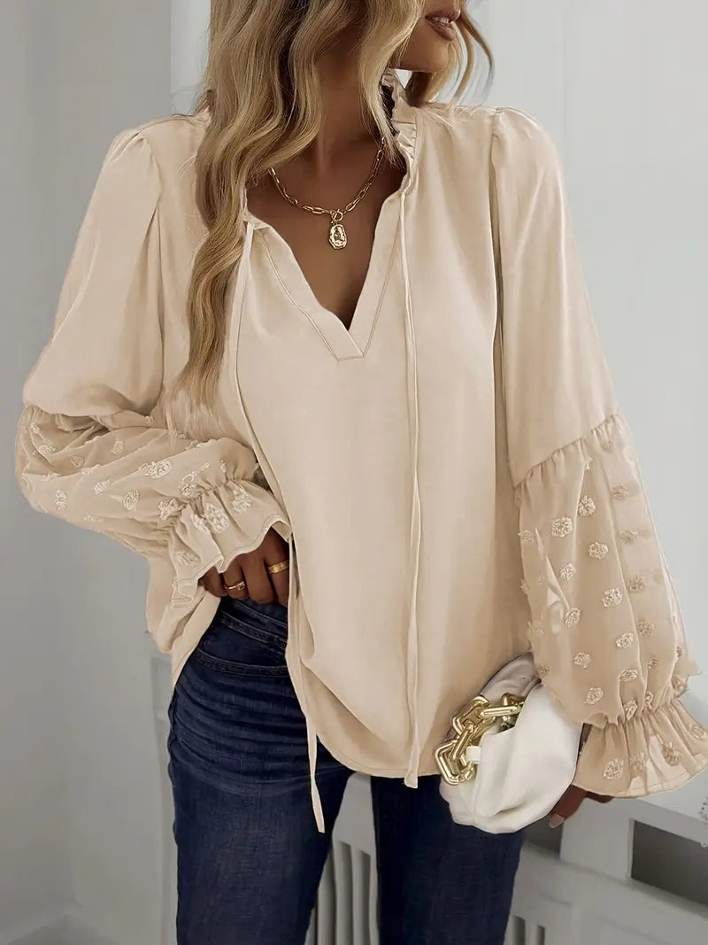 Levoire | Blouse Élégante À Col En V Avec Manches À Fleurs Pour Femmes