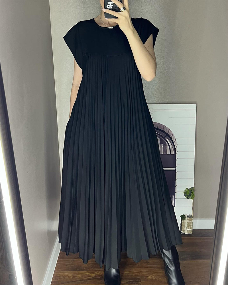 Levoire | Robe Plisse Sans Manches Noir