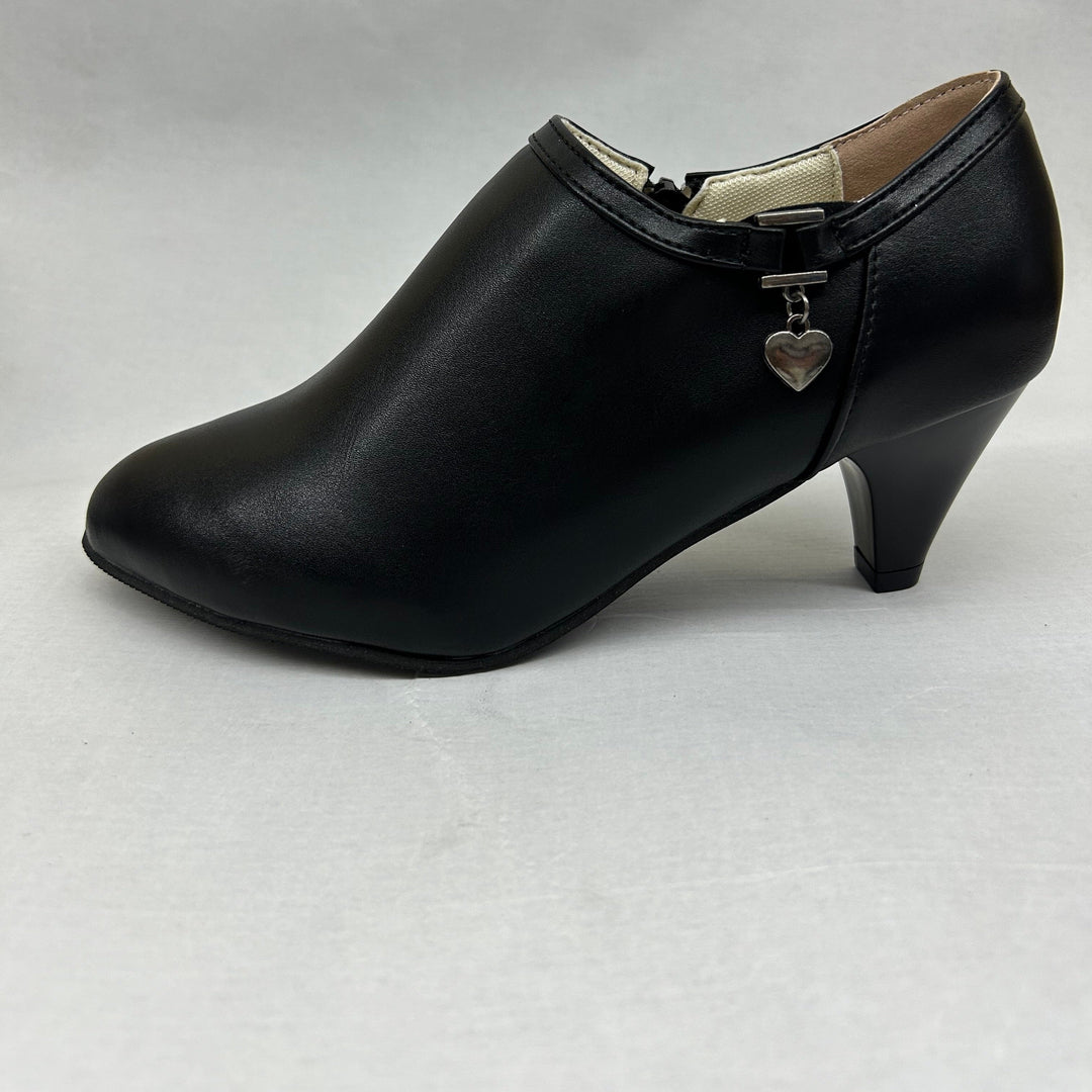 Levoire | Élégantes Chaussures À Talons Noirs Pour Femmes Avec Bout Pointu Et Botte À Cheville Ajustée Avec Fermeture Éclair Matti Noir