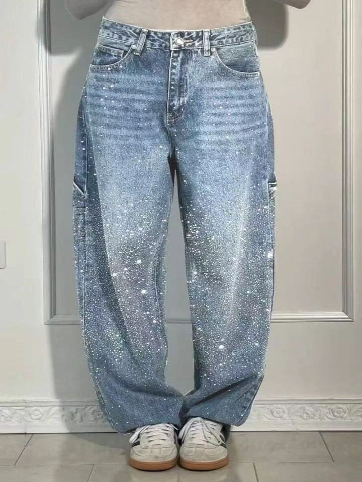 Levoire | Jean Pour Femmes Lavé Avec Des Détails En Strass Dans Une Coupe Large Lumière