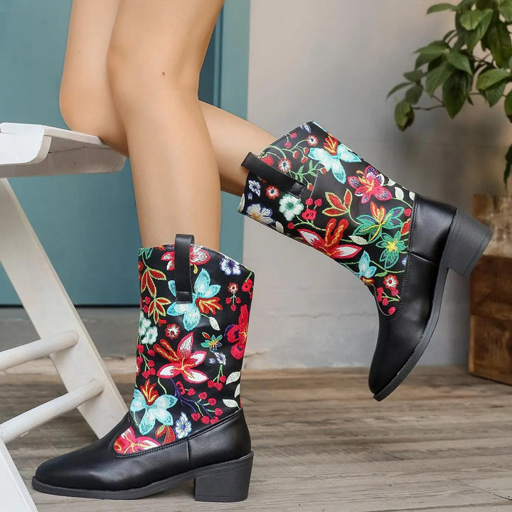 Levoire | Bottes mi-hautes avec fleurs brodées et bout rond